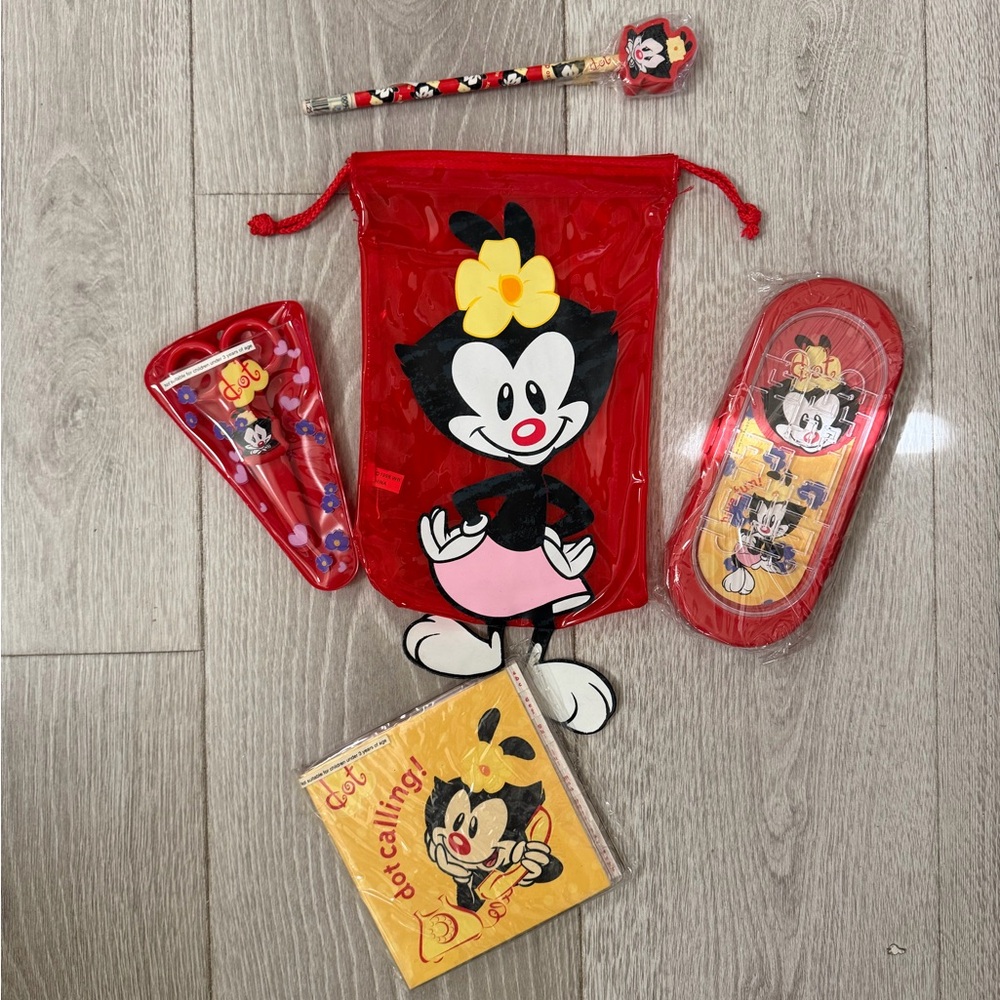 Dot Animaniacs Set~ Address Book, Game, Pencil, Scissors and Carrying Case